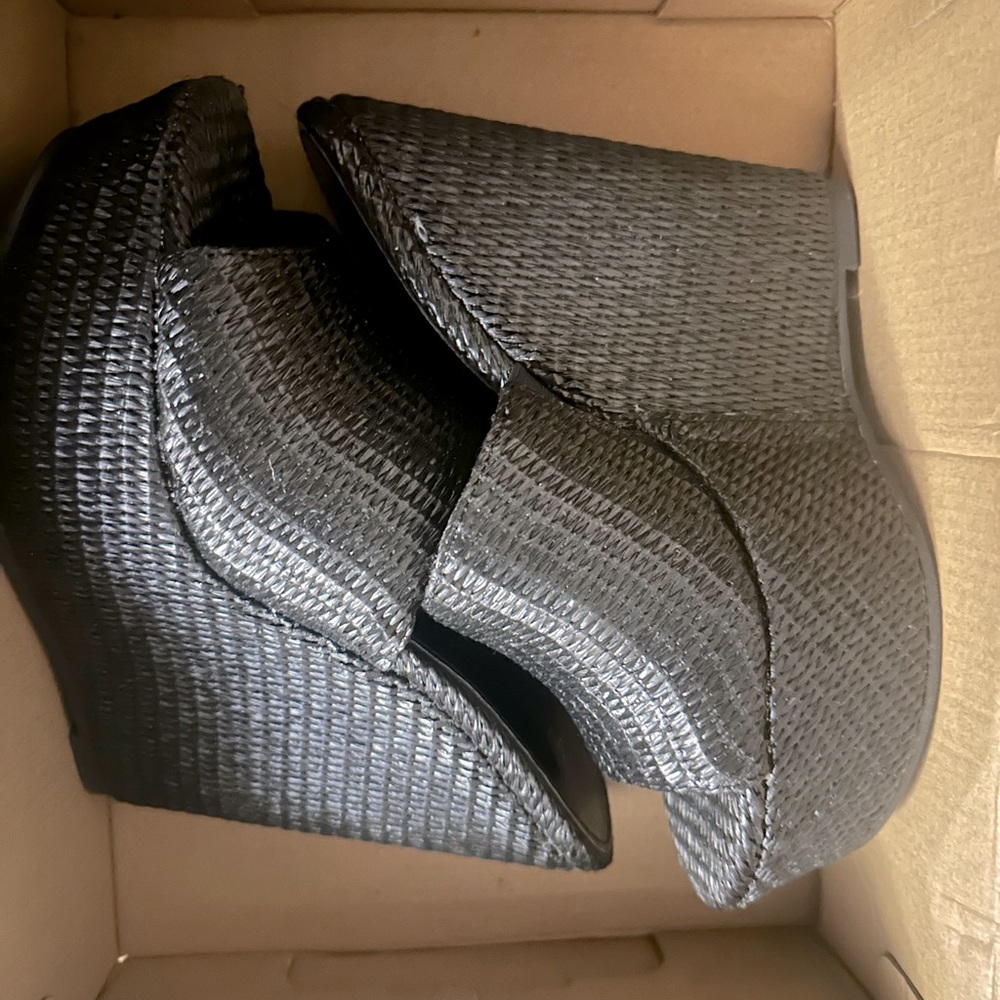 Black tweed wedges